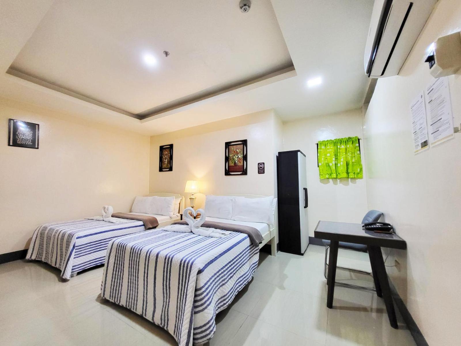 B&J Guesthouse&Tours Tagbilaran Eksteriør billede